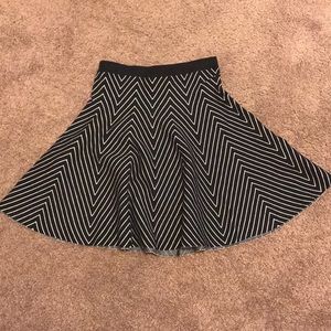 Carmen Marc Valvo Chevron Skater Skirt Size Small
